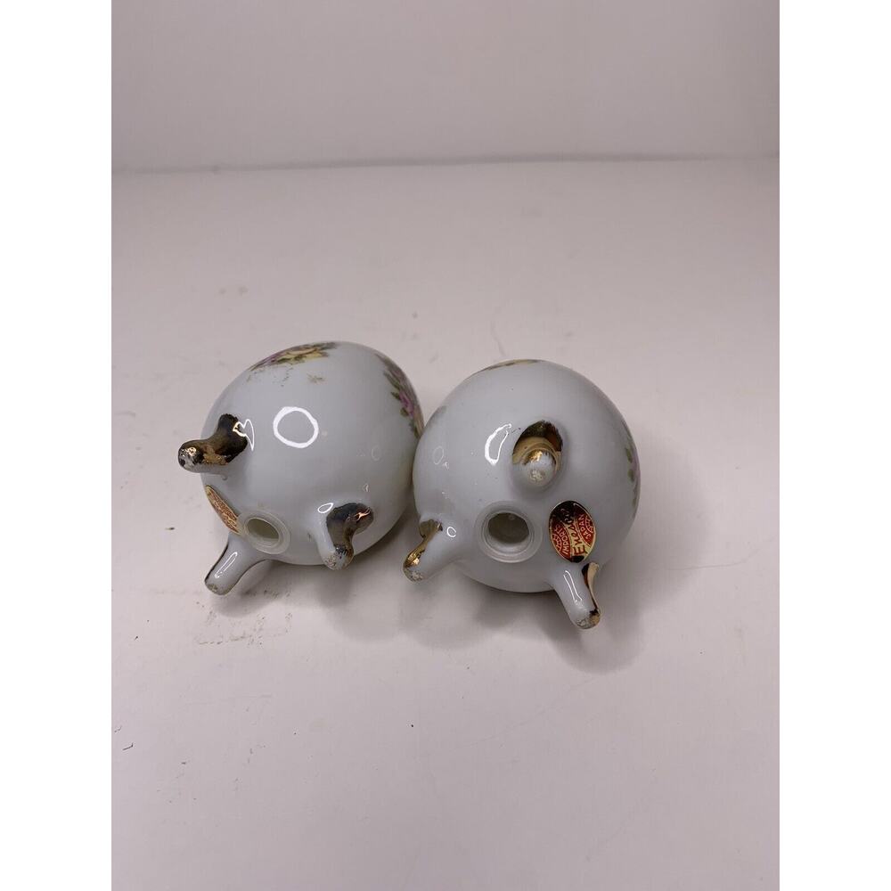 Vintage Enesco Salt & Pepper Shakers Egg Shaped Footed White With Rose Flowers - Picture 5 of 7